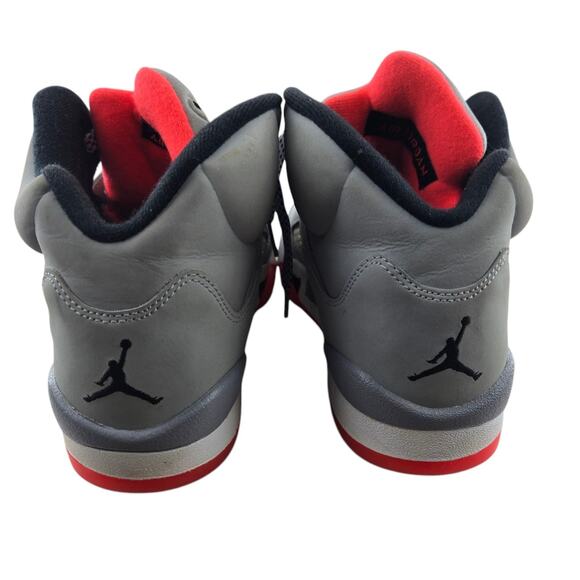 Nike Air Jordan 5 Retro GG Sneakers Youth 7 Hot Lava Grey Sports Athletic - Picture 8 of 12